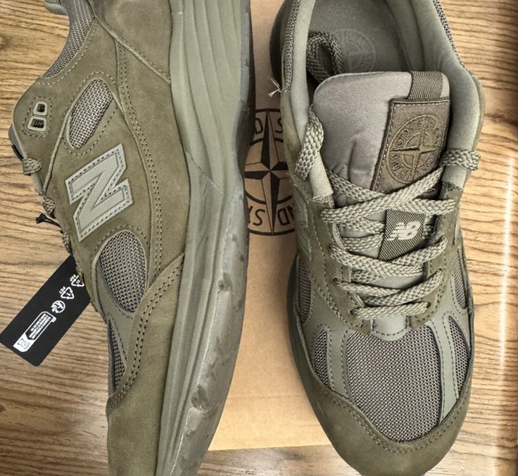 Stone Island New Balance 991