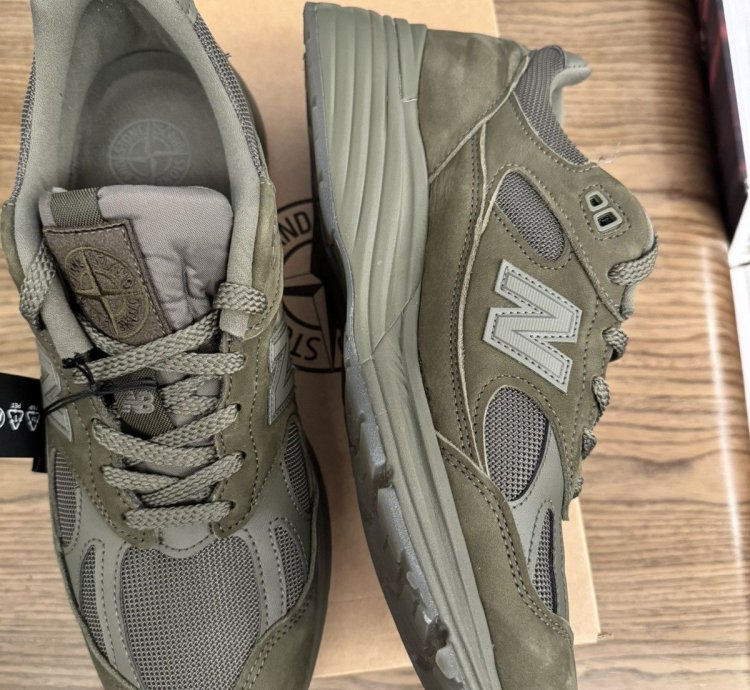 Stone Island New Balance 991