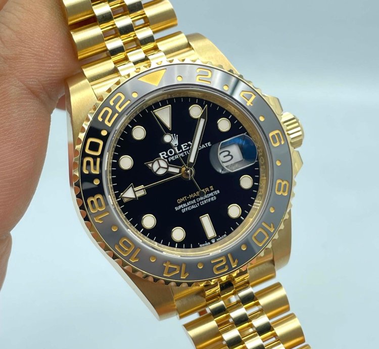 Rolex Gmt-master Ii Yellow Gold 126718grnr 2025