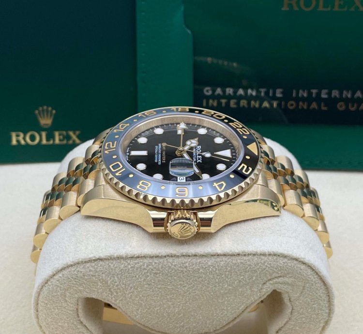 Rolex Gmt-master Ii Yellow Gold 126718grnr 2025