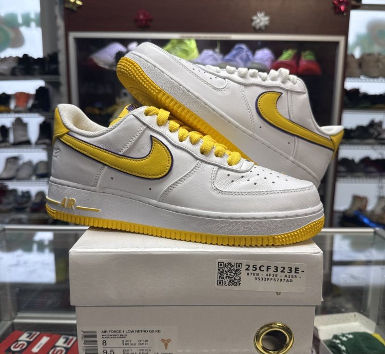 Nike Kobe Bryant Air Force 1 Low Lakers Home Size 8 New