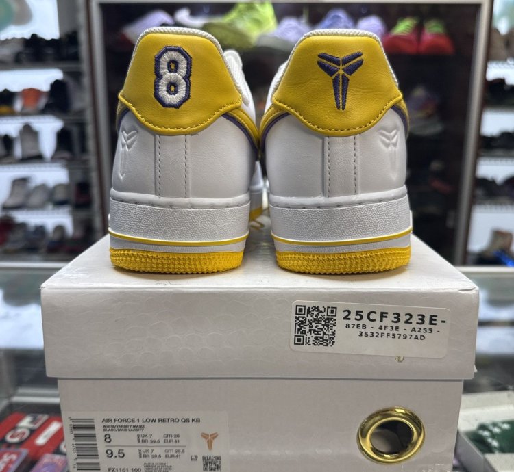 Nike Kobe Bryant Air Force 1 Low Lakers Home Size 8 New