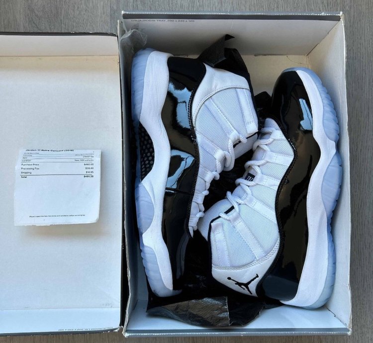 Size 9 - Nike Air Jordan 11 Retro Concord 2018 Vnds Black