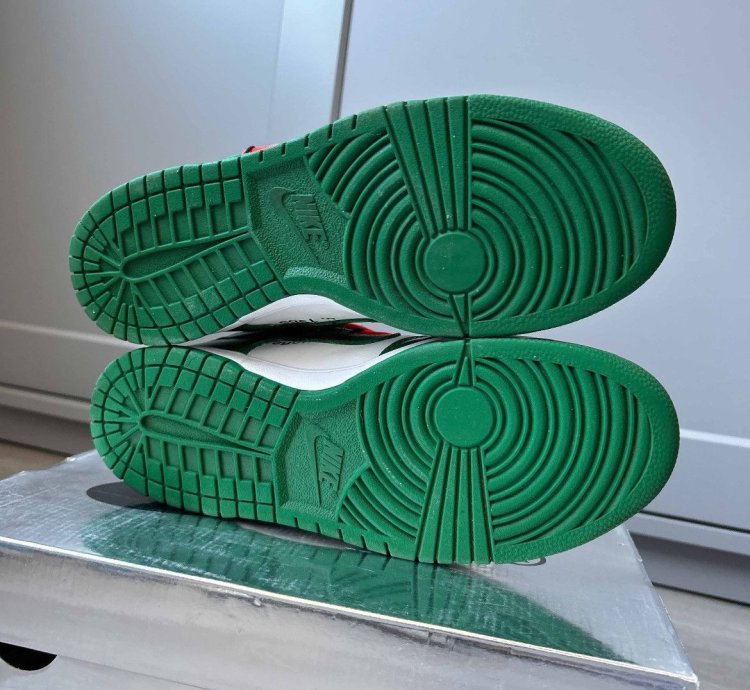 Size 9 - Nike Dunk Low Off-white Pine Green 2019 Virgil