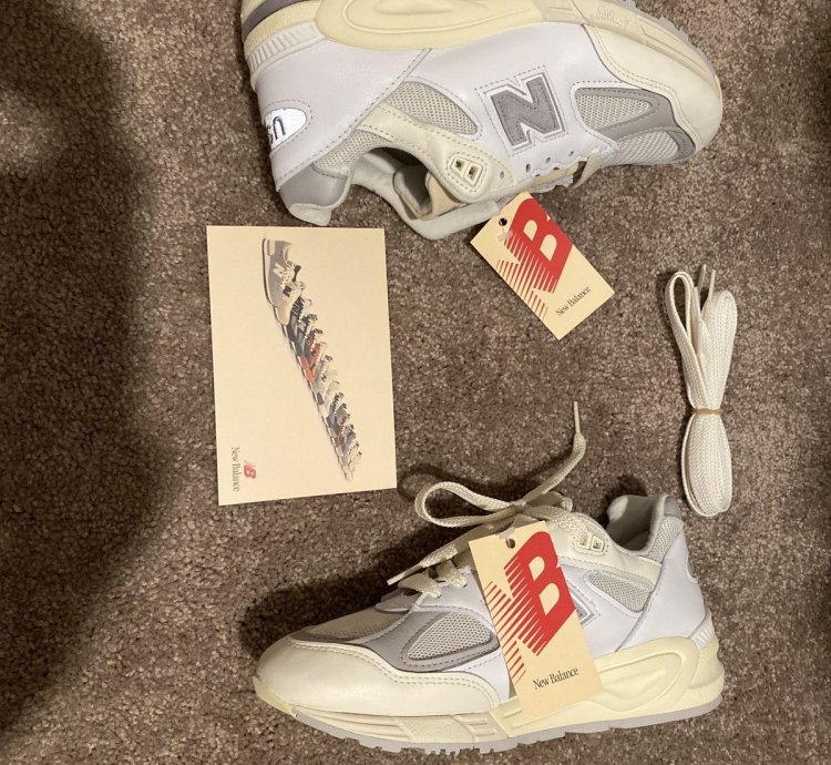 Teddy Santis New Balance Sea Salt 990 V2