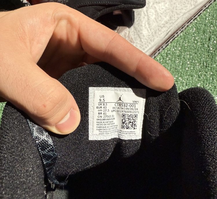 Size 9 5 - Air Jordan 3 Retro 2025 Black Cat