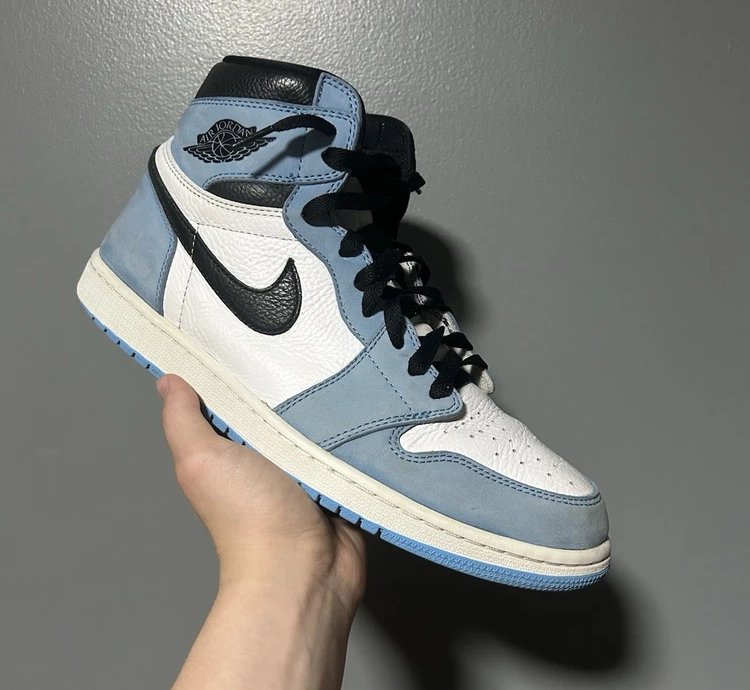 Air Jordan 1 Retro High Og University Blue
