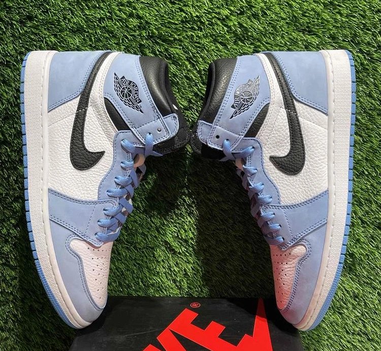 Air Jordan 1 Retro High Og University Blue