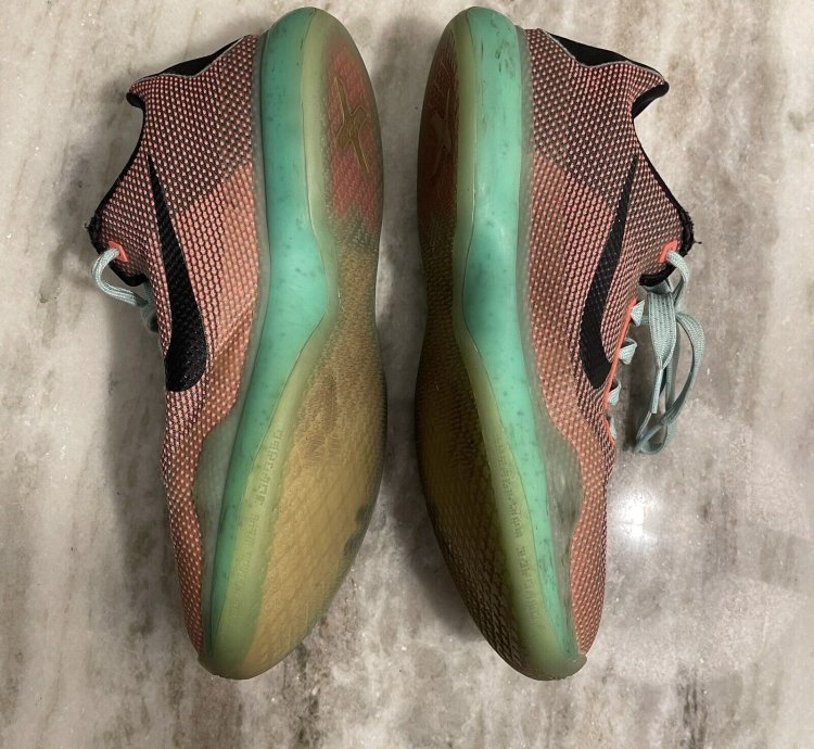 Nike Kobe Bryant Easter Gs 726067-808 Lava Sunset Glow 7y