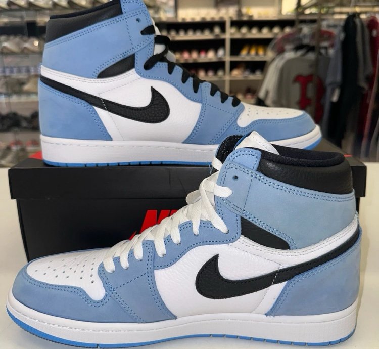 Air Jordan 1 Retro High Og University Blue