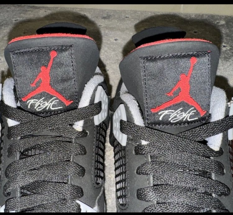 Size 9 5 - Jordan 4 Retro Og Bred