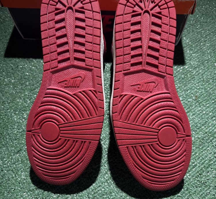 Size 9 5 Jordan 1 High Chicago Reimagined Lost Found 2022