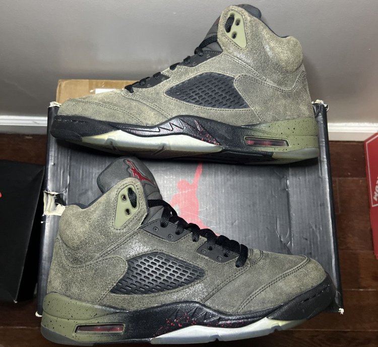 Size 9 5 Nike Air Jordan 5 Fear Pack