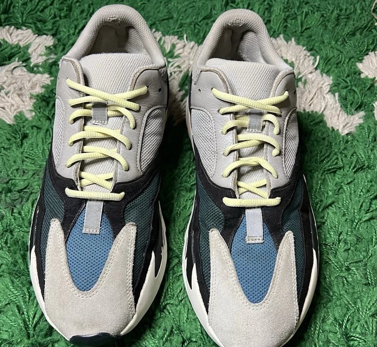 Adidas Yeezy Boost 700 Wave Runner