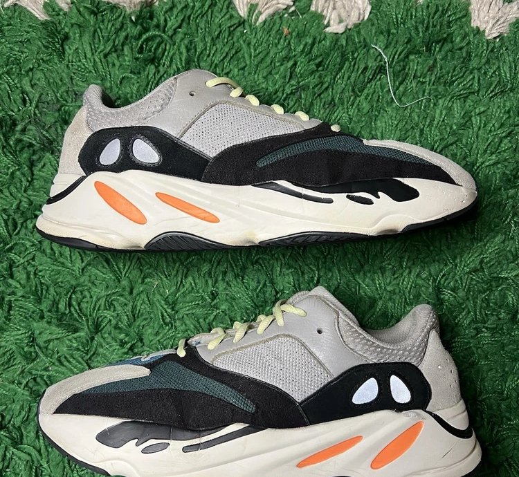 Adidas Yeezy Boost 700 Wave Runner