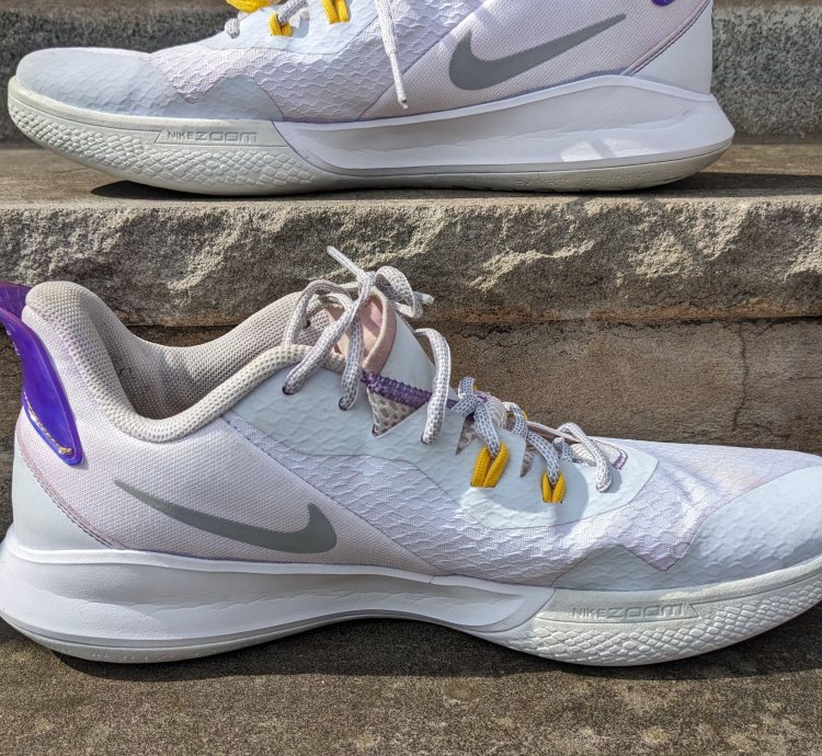 Nike Kobe Bryant Mamba Fury Lakers Men Size 13 Ck2087-101