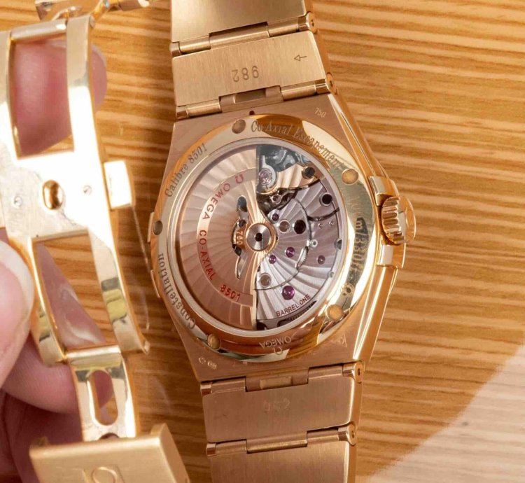 Omega Constellation Men Red Gold On Red Gold 123 50 38 21 02 001 December 2018