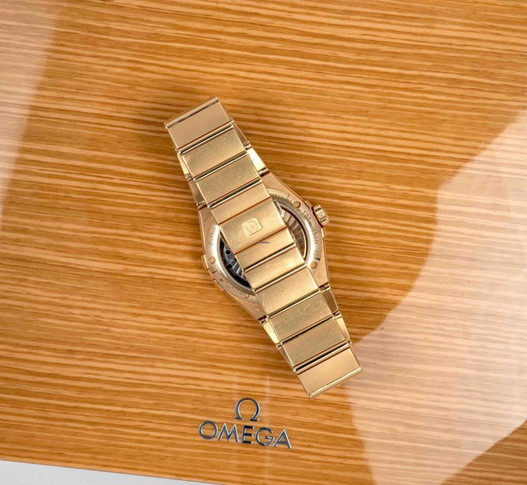 Omega Constellation Men Red Gold On Red Gold 123 50 38 21 02 001 December 2018