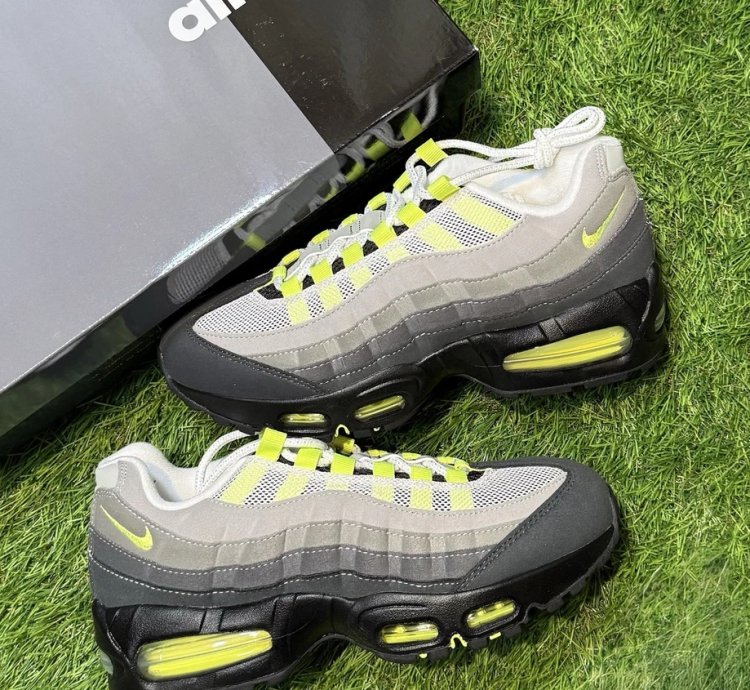 Nike Air Max 95 Og Big Bubble Neon