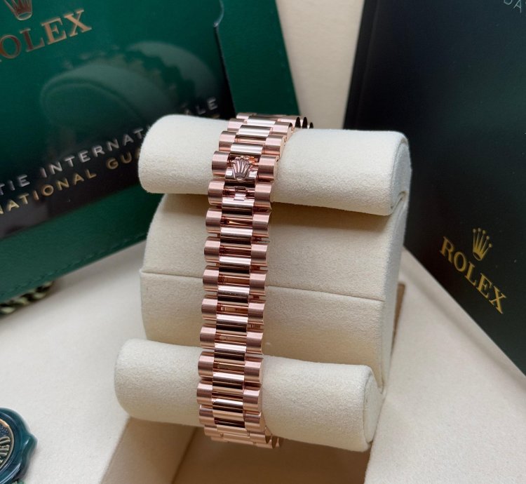 Rolex Lady-datejust 28 New 2025 Mother Of Pearl Diamond Dial Rose Gold Presidents Bracelet