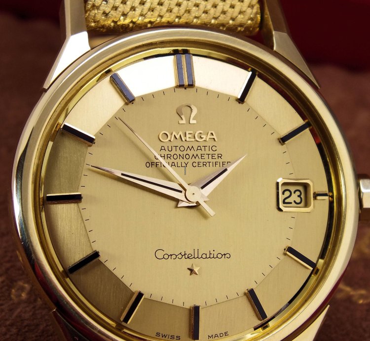 Omega Constellation Pie Pan Delux 18k Gold Dial Bracelet 18k Box