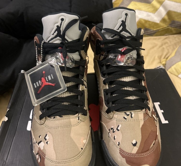 Supreme Air Jordan 5 Camo