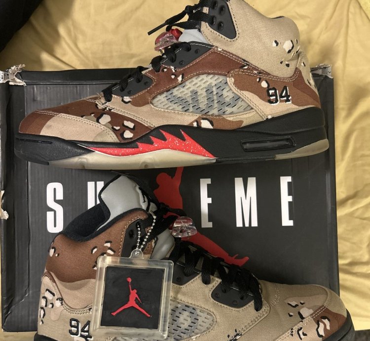Supreme Air Jordan 5 Camo