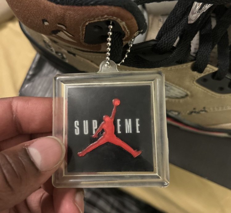 Supreme Air Jordan 5 Camo