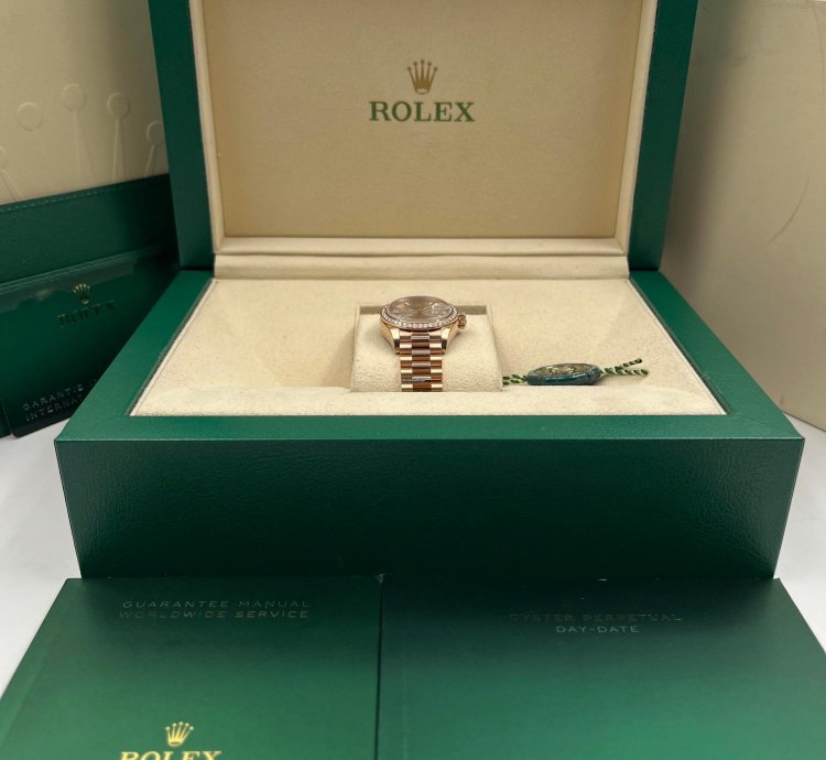 Rolex Lady-datejust 28mm Sundust Index Dial Diamond Bezel Rose Gold Presidential Unworn 2022
