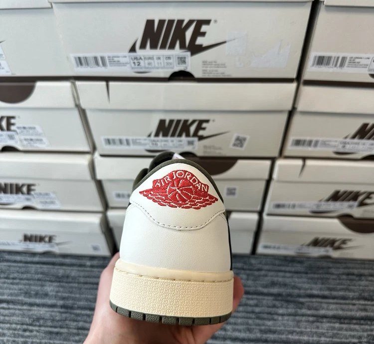 Air Jordan 1 Retro Low Og Sp Travis Scott Reverse Mocha