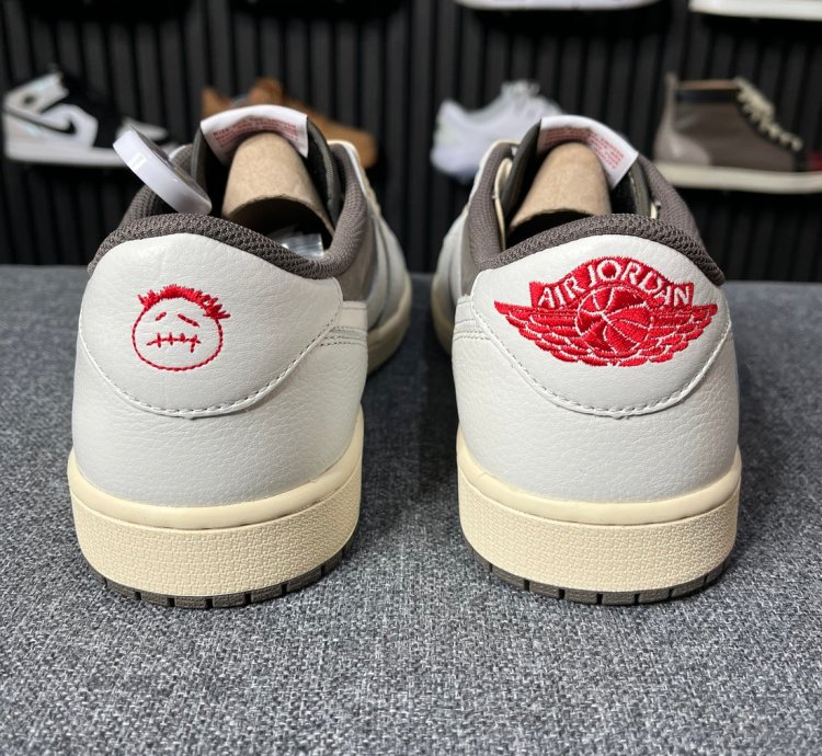 Air Jordan 1 Retro Low Og Sp Travis Scott Reverse Mocha