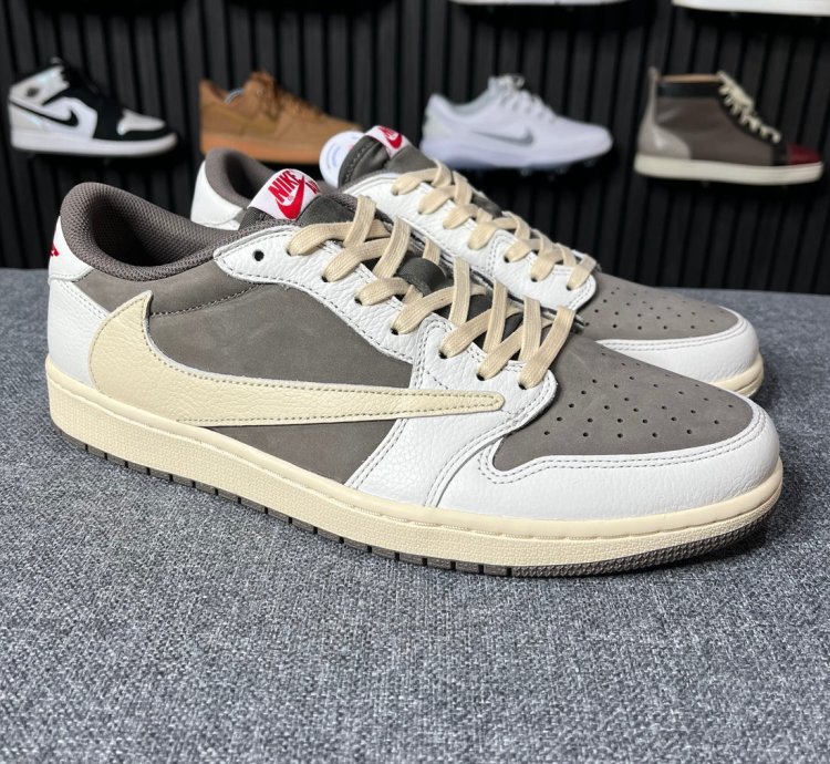 Air Jordan 1 Retro Low Og Sp Travis Scott Reverse Mocha