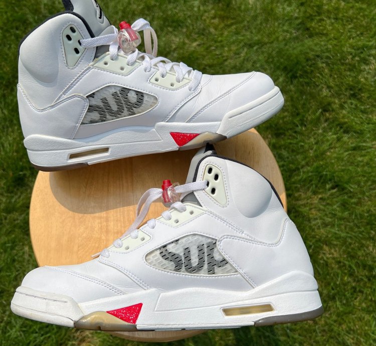 Supreme Air Jordan 5 Retro White Men Shoes - Size 10 5