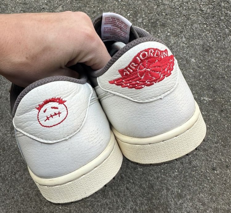 Air Jordan 1 Retro Low Og Sp Travis Scott Reverse Mocha