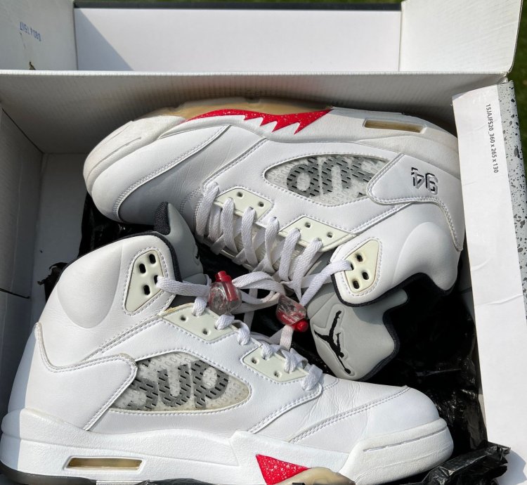 Supreme Air Jordan 5 Retro White Men Shoes - Size 10 5