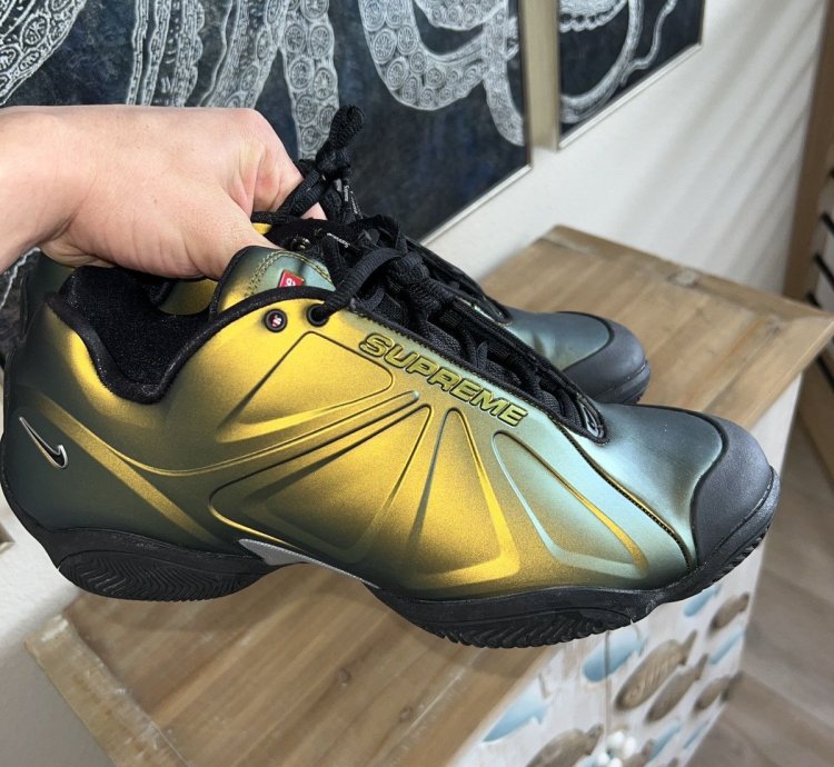 Supreme Air Zoom Courtposite Metallic Gold