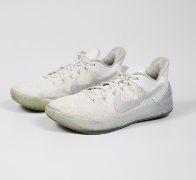 Nike Kobe Chrome
