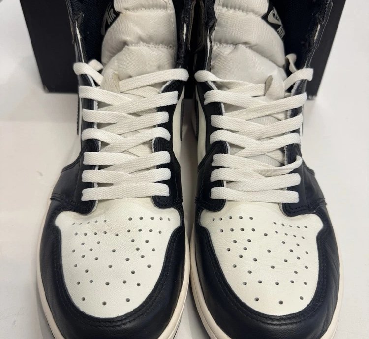 Air Jordan 1 Retro High Dark Mocha