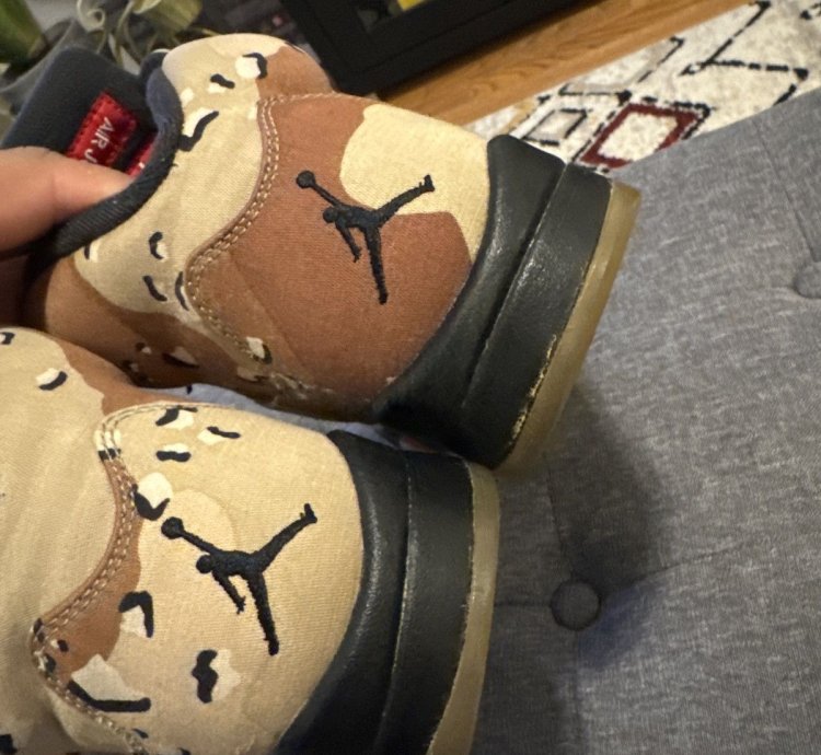 Supreme Jordan 5