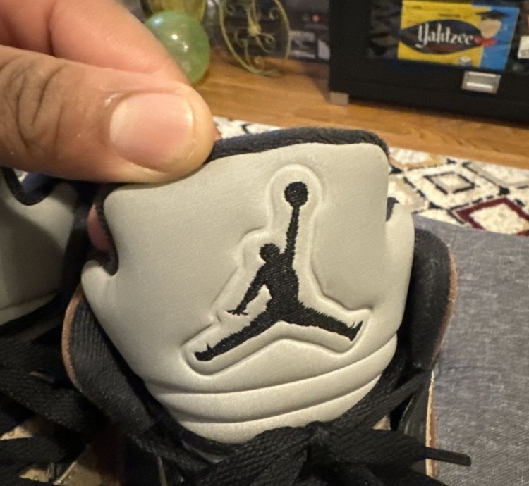 Supreme Jordan 5