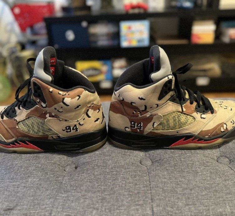 Supreme Jordan 5