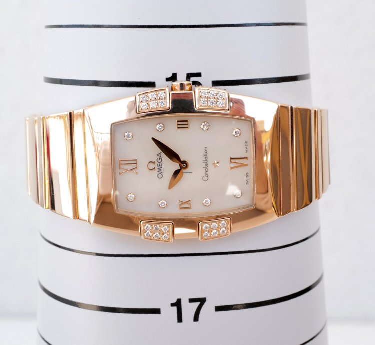 Omega Constellation Quartz Quadrella Quartz 18k Rose Gold Mop Dial