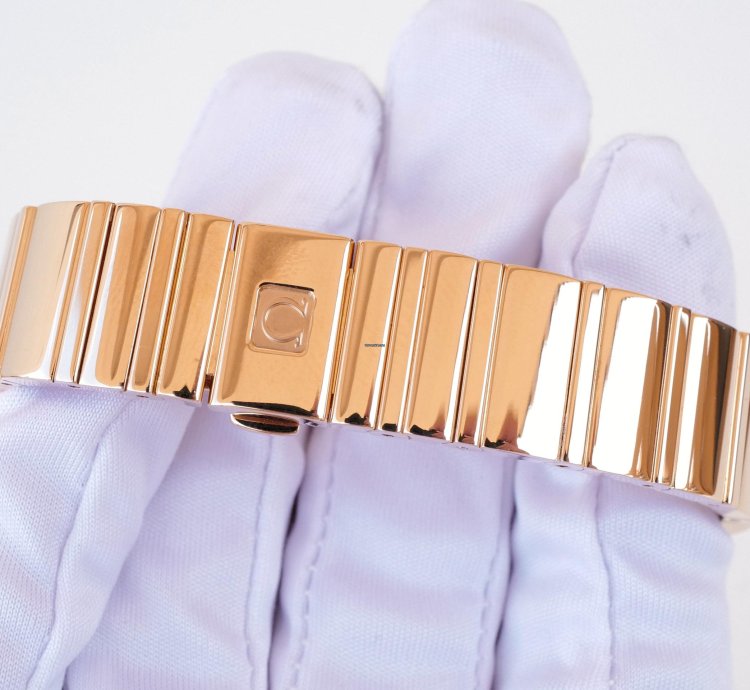 Omega Constellation Quartz Quadrella Quartz 18k Rose Gold Mop Dial
