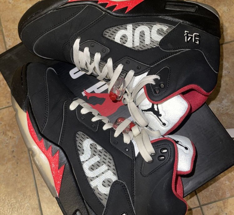 Supreme Jordan 5 Black 2015