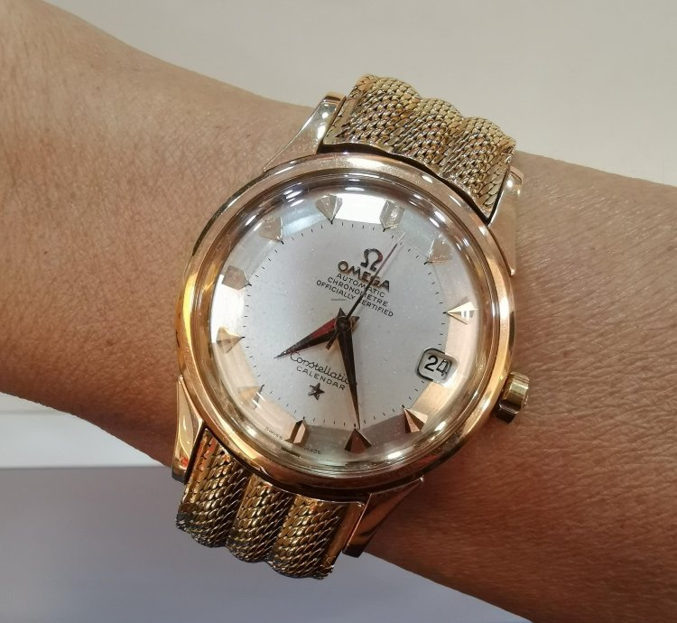 Omega Constellation Vintage Constellation Calendar