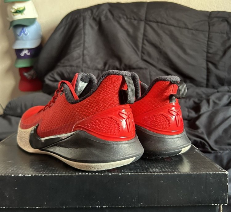 Nike Kobe Mamba Focus