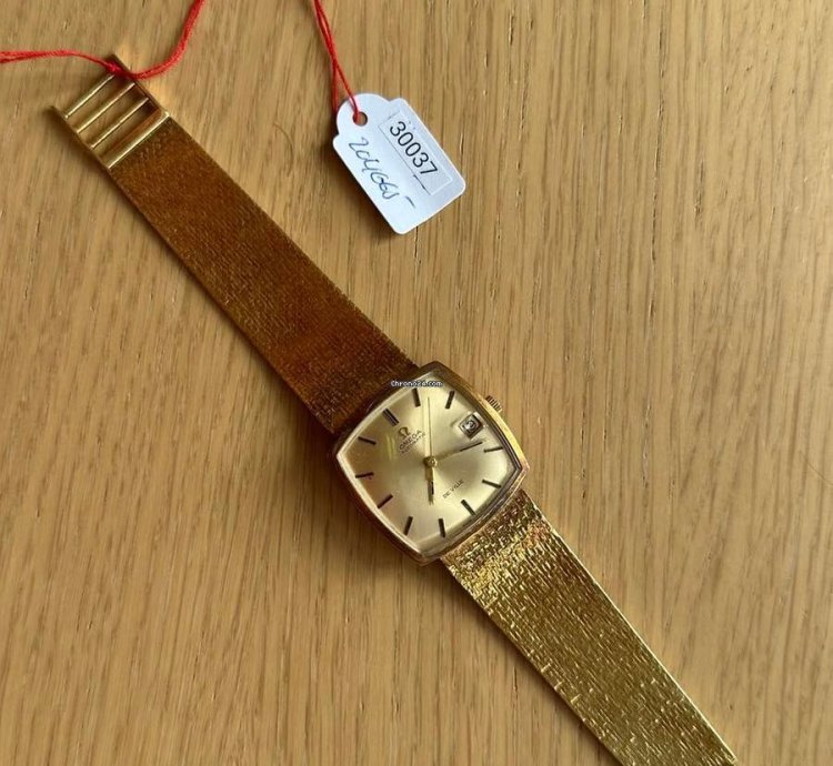 Omega De Ville 18k Solid Gold Unique Condition 9 8 10