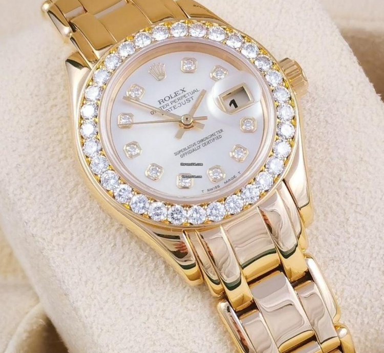 Rolex Lady-datejust Pearlmaster 18k Yellow Gold Mop Dial And Original Diamonds