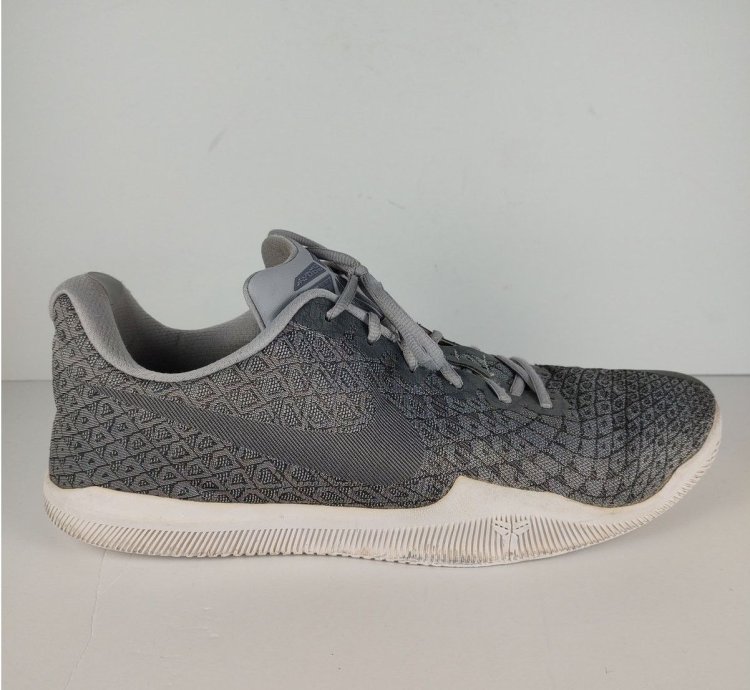 Nike Kobe Mamba Instinct Mens Size 15 Pure Platinum