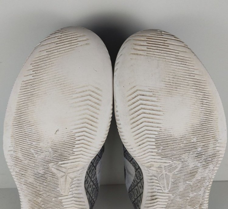 Nike Kobe Mamba Instinct Mens Size 15 Pure Platinum